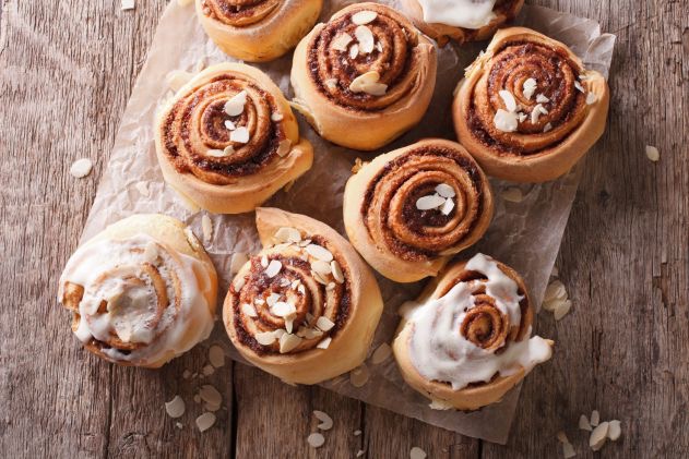 Black and White Coffee Sweet Rolls 