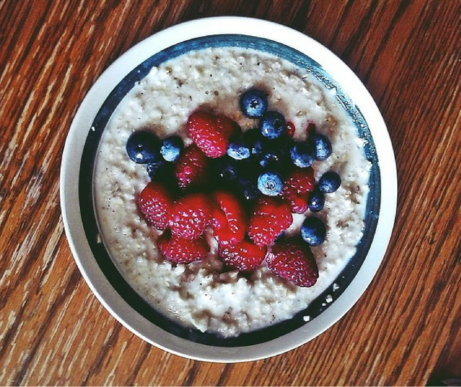 Mocha Raspberry Overnight Oats